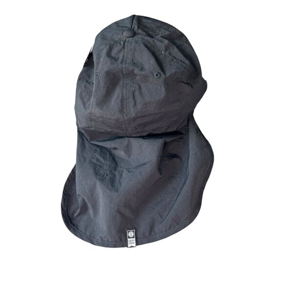 NEW Salty Crew Mullet Sunhat Black Camo 5 Panel Hat NWT Fishing Surf Outdoor - Picture 2 of 8